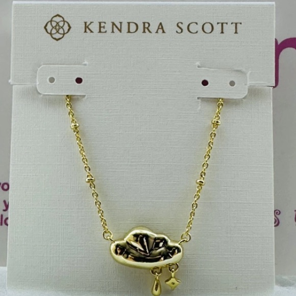 Kendra Scott Celeste Cloud Gold Short Pendant Necklace - Picture 2 of 3